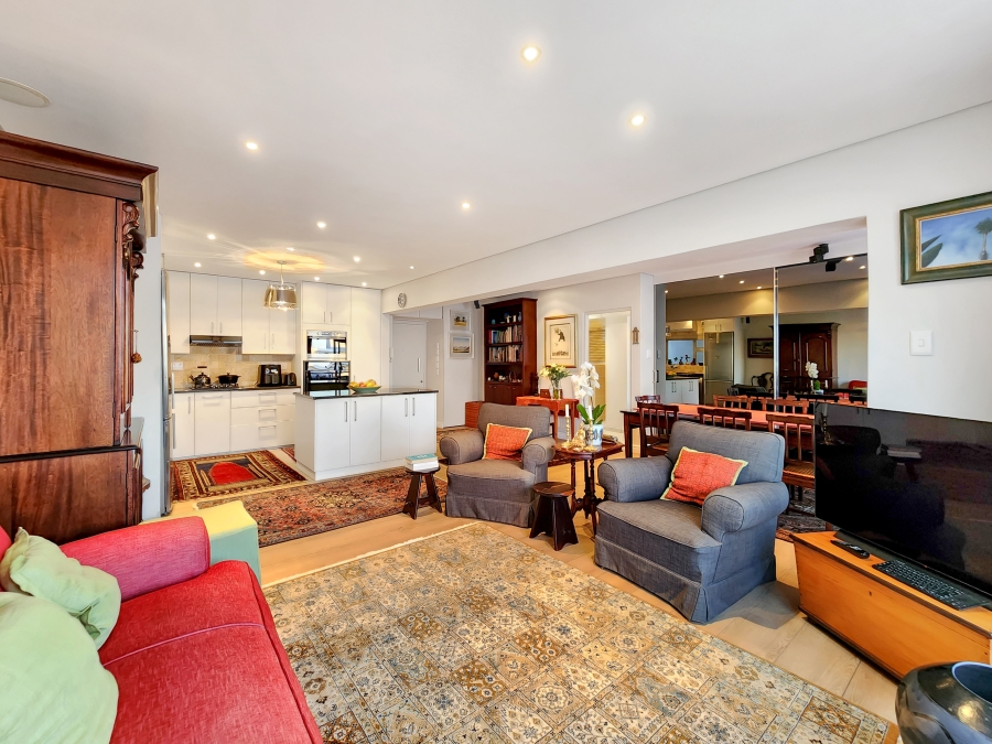 1 Bedroom Property for Sale in Sea Point Western Cape